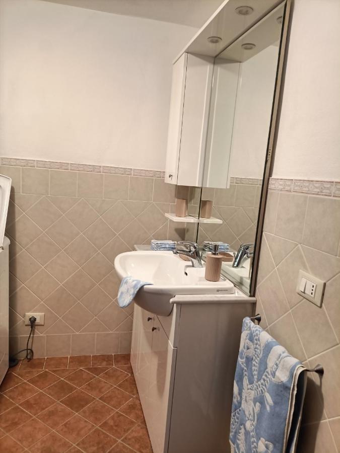 Apartamento Locazione Turistica La Gesualda Castelnuovo Magra Exterior foto