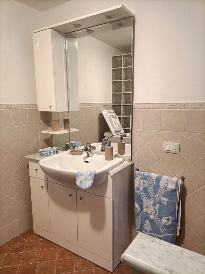 Apartamento Locazione Turistica La Gesualda Castelnuovo Magra Exterior foto