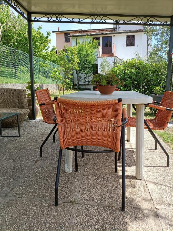 Apartamento Locazione Turistica La Gesualda Castelnuovo Magra Exterior foto